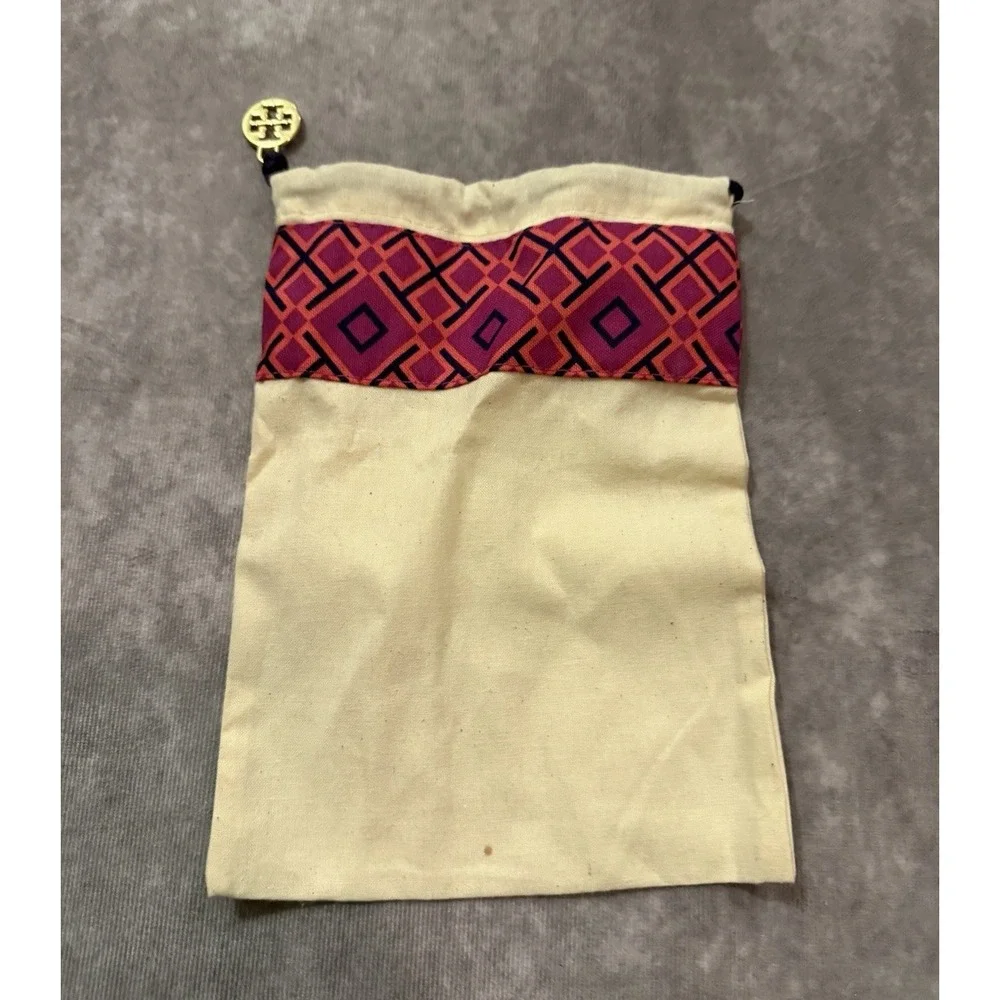 Tory Burch Beige Drawstring Dustbag Pouch Geometric Print Logo Accent, Women